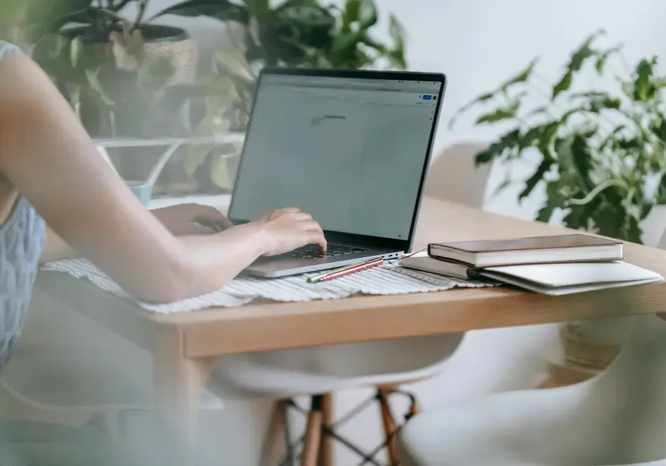 woman working on computer